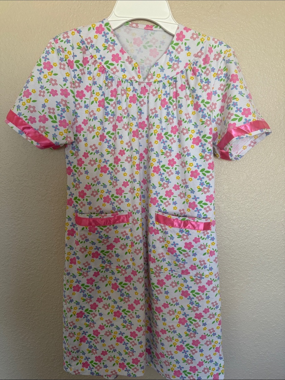 Girls Pink Cardigan Over Floral Night Gown - Picture 4 of 10